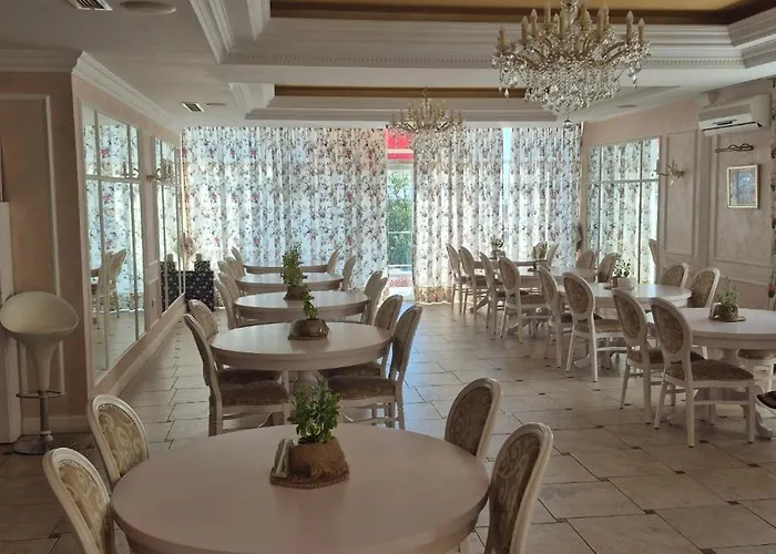 Apartahotel Sofia Macon Sveti Vlas